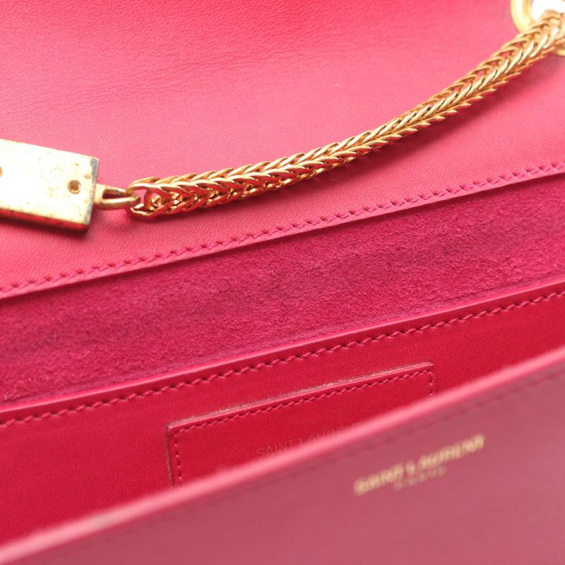 Saint Laurent Paris Shoulder Bag Betty Magenta Leather Chain