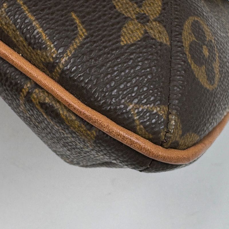 Louis Vuitton Musette Salsa Long Crossbody Shoulder Bag Monogram Brown M51387