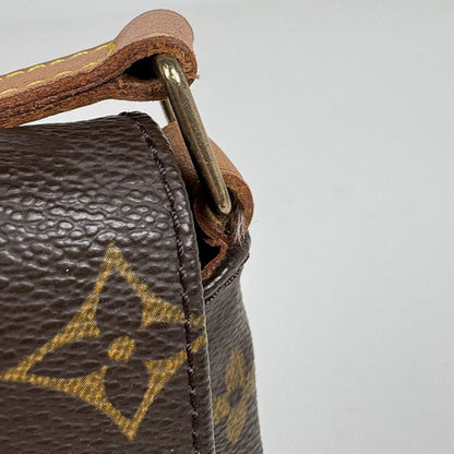 Louis Vuitton Musette Salsa Long Crossbody Shoulder Bag Monogram Brown M51387