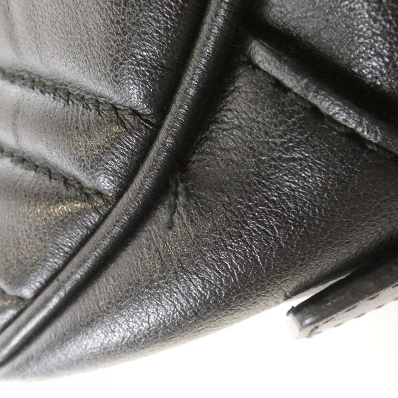 Gucci GG Marmont 447632 Dtd1t Shoulder Bag