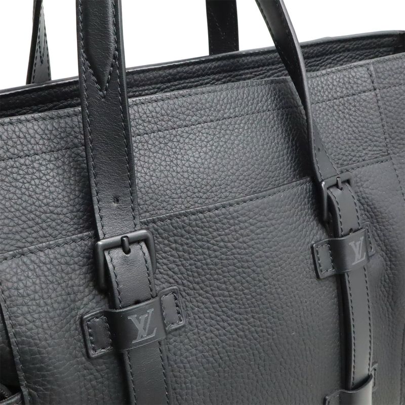 Louis Vuitton Christopher Tote Bag 2WAY Shoulder Bag Crossbody Taurillon