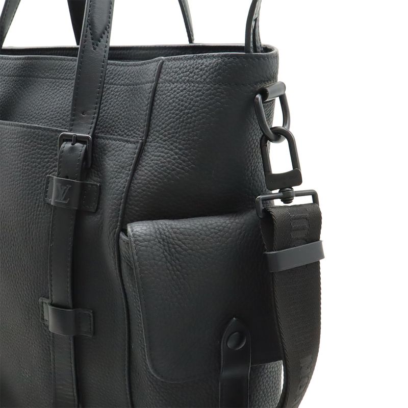 Louis Vuitton Christopher Tote Bag 2WAY Shoulder Bag Crossbody Taurillon