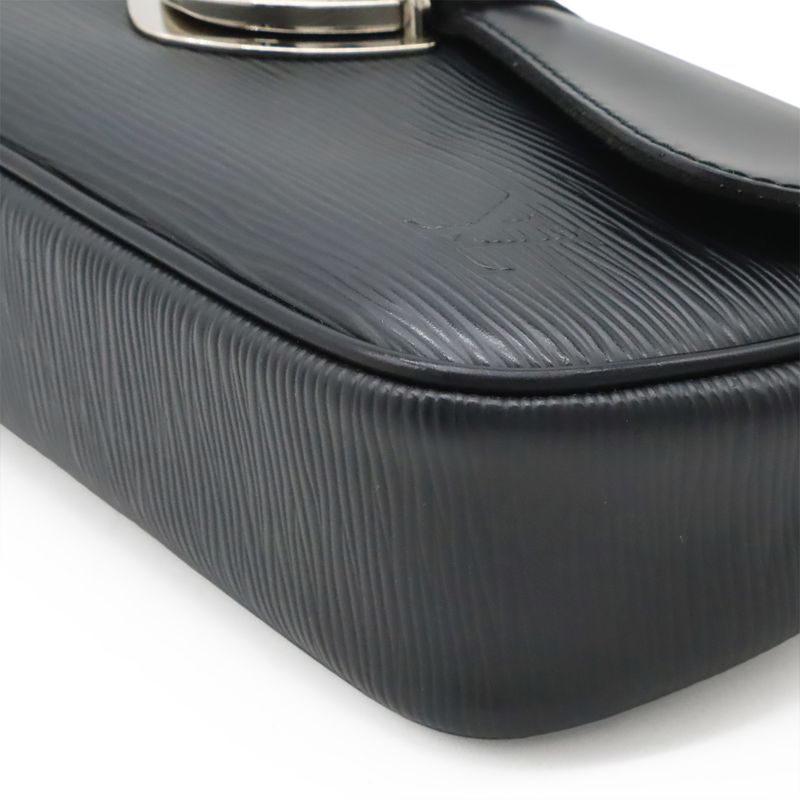 Louis Vuitton Epi Pochette Montaigne Shoulder Bag 2WAY Clutch Bag Noir Black