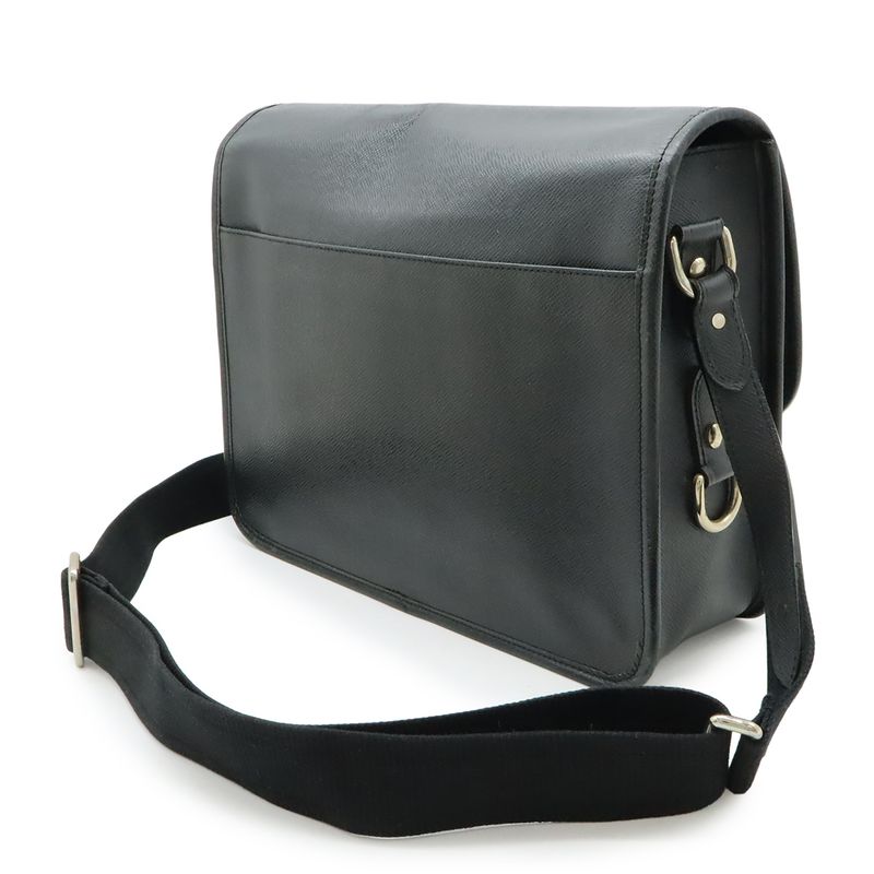 Louis Vuitton Taiga Alexei Shoulder Bag Crossbody Ardoise Black Silver Hardware