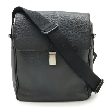 Louis Vuitton Taiga Yaranga Shoulder Bag Crossbody Leather Ardoise Black M30822