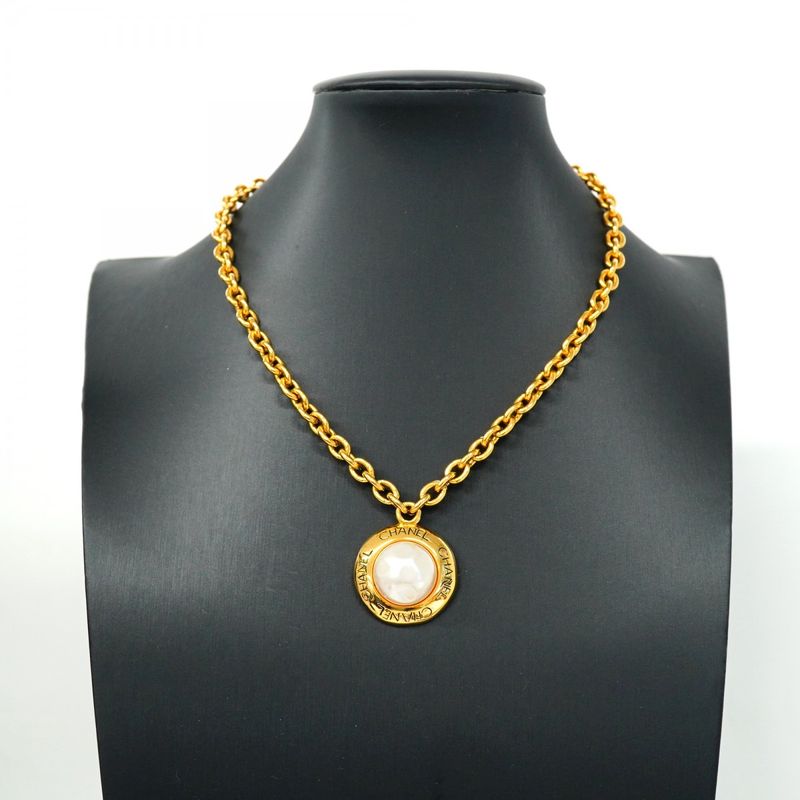 Chanel Necklace Vintage Chanel Logo GP Plating Fake Pearl Gold Ladies