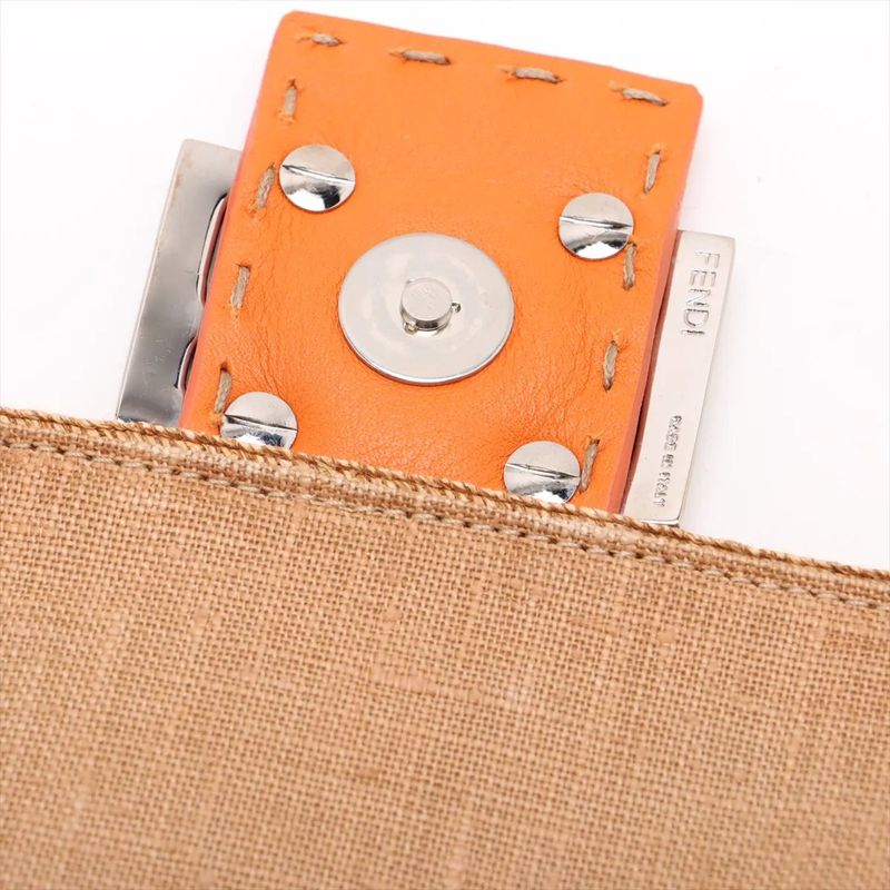 Fendi Selleria Raffia Leather Mamma Bucket Ff Hardware One Shoulder Bag