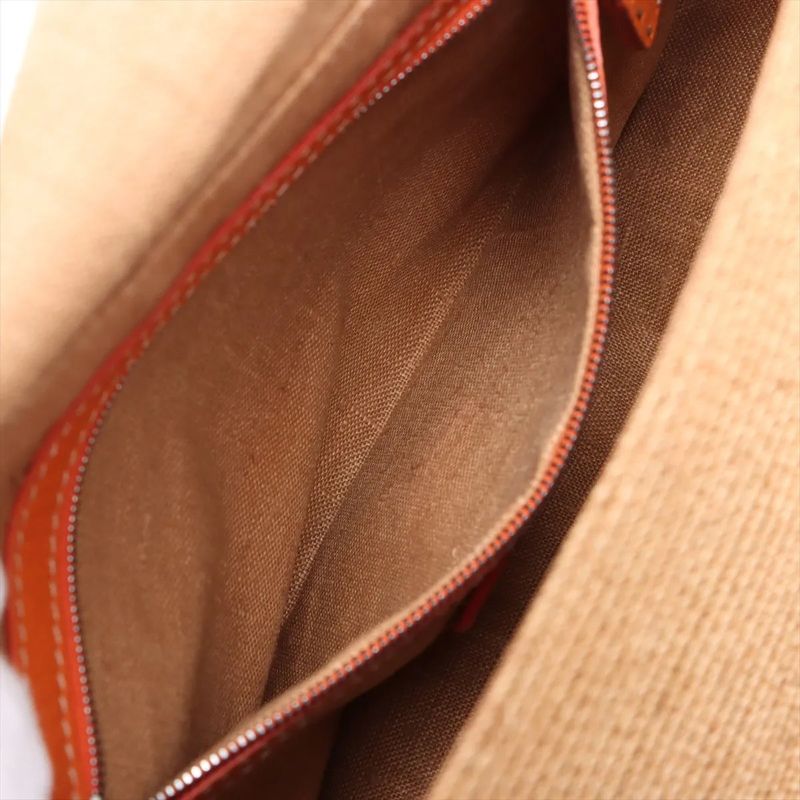 Fendi Selleria Raffia Leather Mamma Bucket Ff Hardware One Shoulder Bag