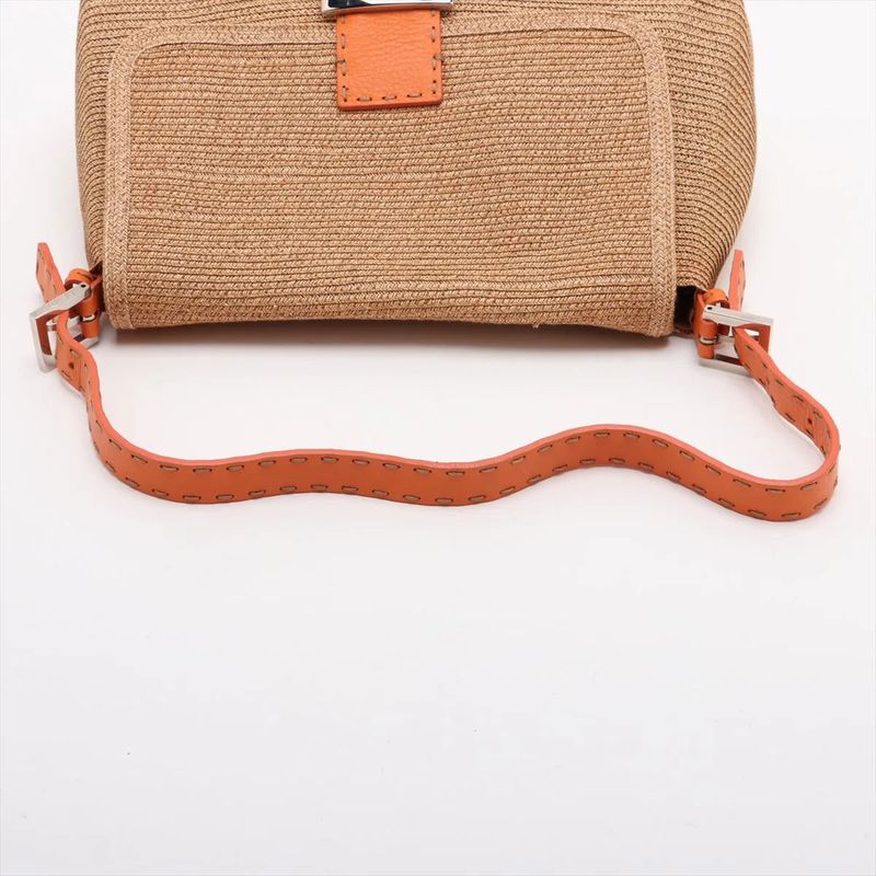 Fendi Selleria Raffia Leather Mamma Bucket Ff Hardware One Shoulder Bag