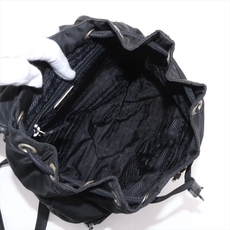 Prada Authenticity Card Tessuto Nylon Triangle Logo B6742 Backpack Sac Bag