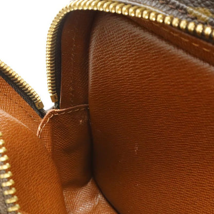 Louis Vuitton Monogram Amazon Shoulder Bag Pochette Crossbody No Stickiness