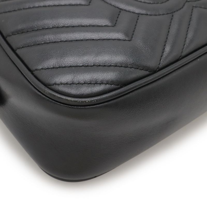 Gucci Ggmarmont Shoulder Bag Pochette Chain Bag Crossbody Quilted Leather Black