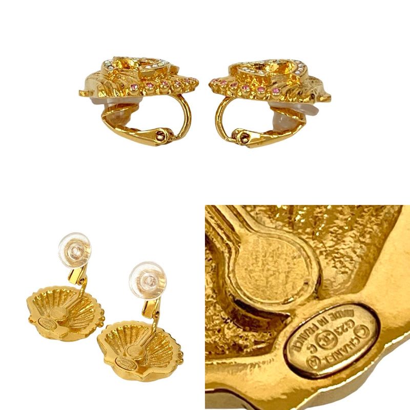 Chanel Coco Mark Shell Motif GP Rhinestone Earrings Ear 23GC