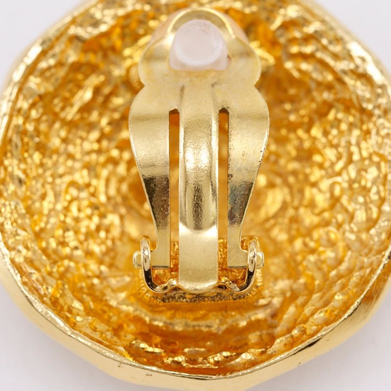Chanel 31 RUE Cambon Vintage Gold Plated Ladies 23.0g Earring