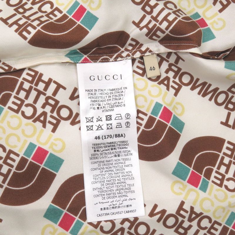 Unused Gucci X the North Face the North Face Full Logo Size 46 Silk Ivory Short