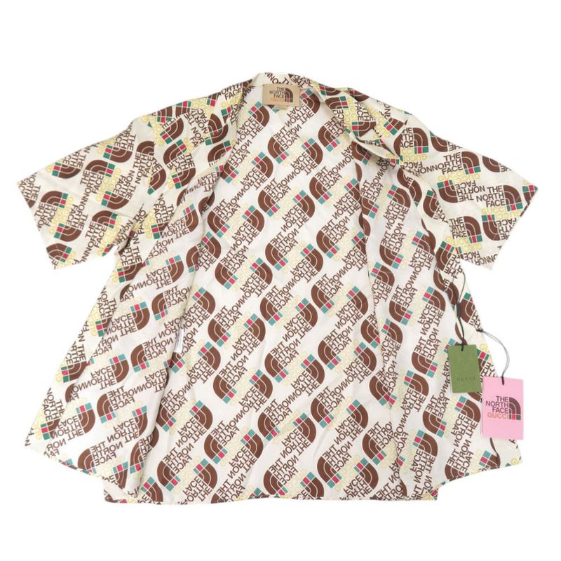 Unused Gucci X the North Face the North Face Full Logo Size 46 Silk Ivory Short