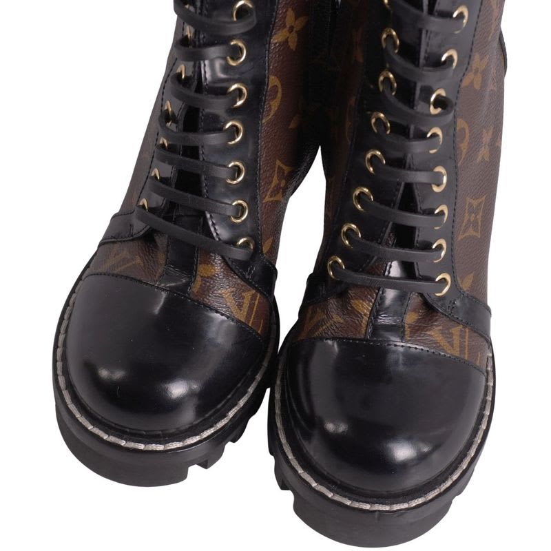 Louis Vuitton Ankle Boots Lace Up
