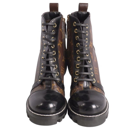 Louis Vuitton Ankle Boots Lace Up