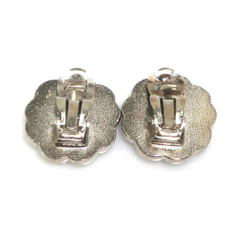 Chanel Earrings Clover