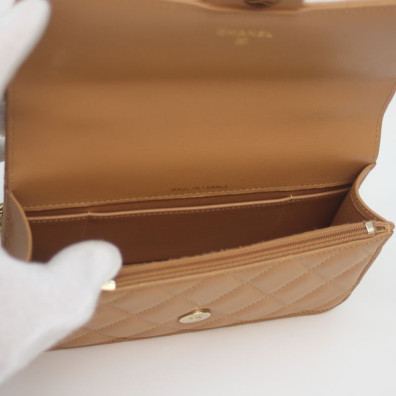 Chanel 22SS Ap3226 Camelbege Ram Ghardware Top Handle Chain Clutch Shoulder