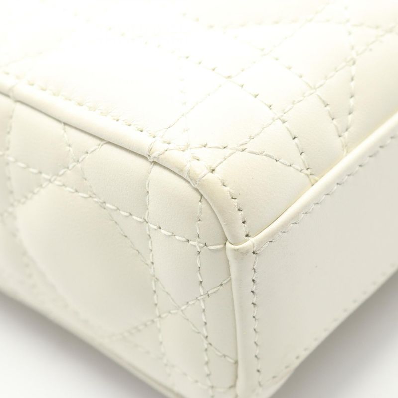 Dior Handbag Lady D-joy Medium Cannage M0540onge White Leather LADY D-joy Bag