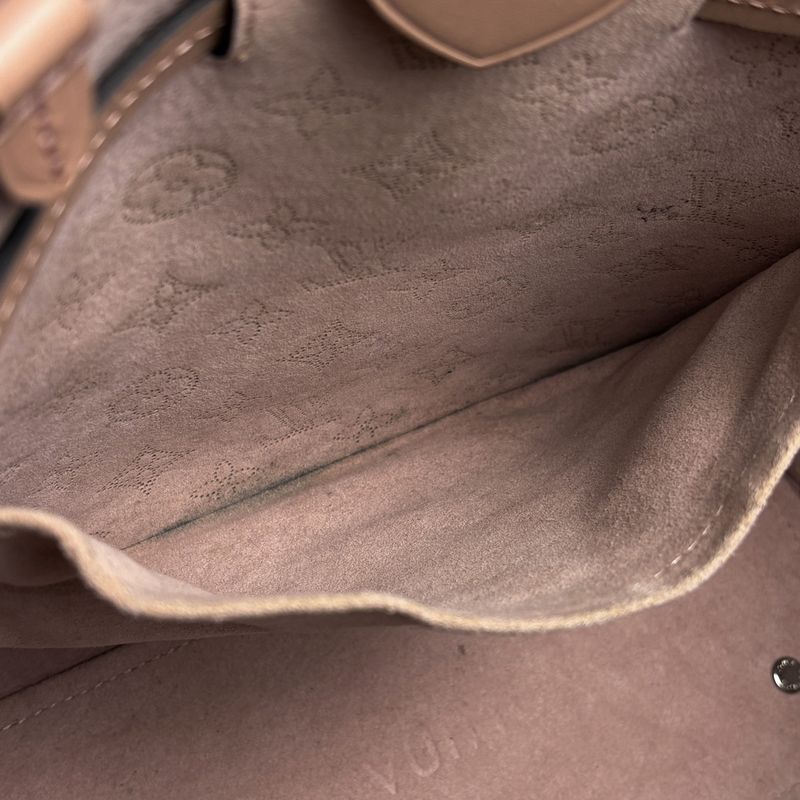 Louis Vuitton Girolatta 2WAY Shoulder Bag Tote Bag Monogram Mahina Magnolia