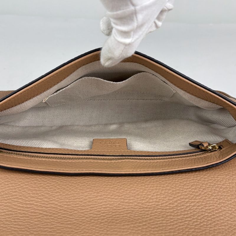 Gucci Soho Shoulder Bag Tassel Fringe Interlocking G Shoulder Bag Leather Camel