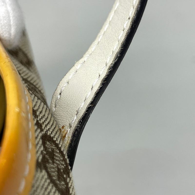 Gucci GG Pattern Tote Bag Sherry Line Enamel Tote Bag GG Canvas Beige Yellow