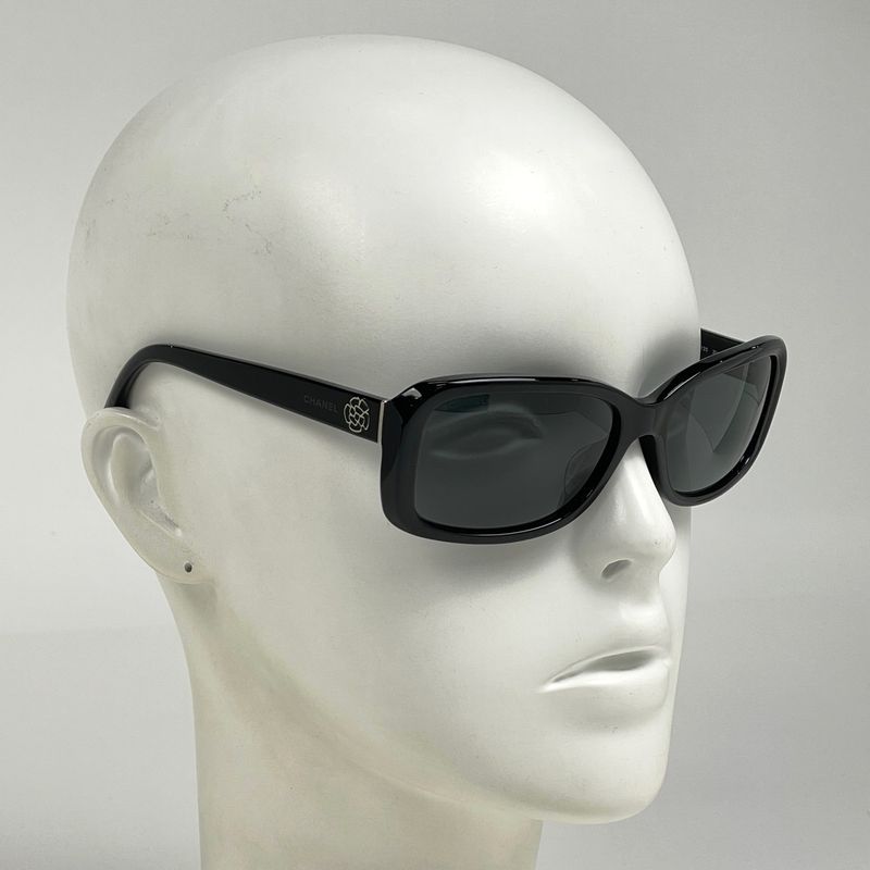 Chanel Camellia Sunglasses Logo Eyewear Sunglasses Plastic Black 5247-a Women's