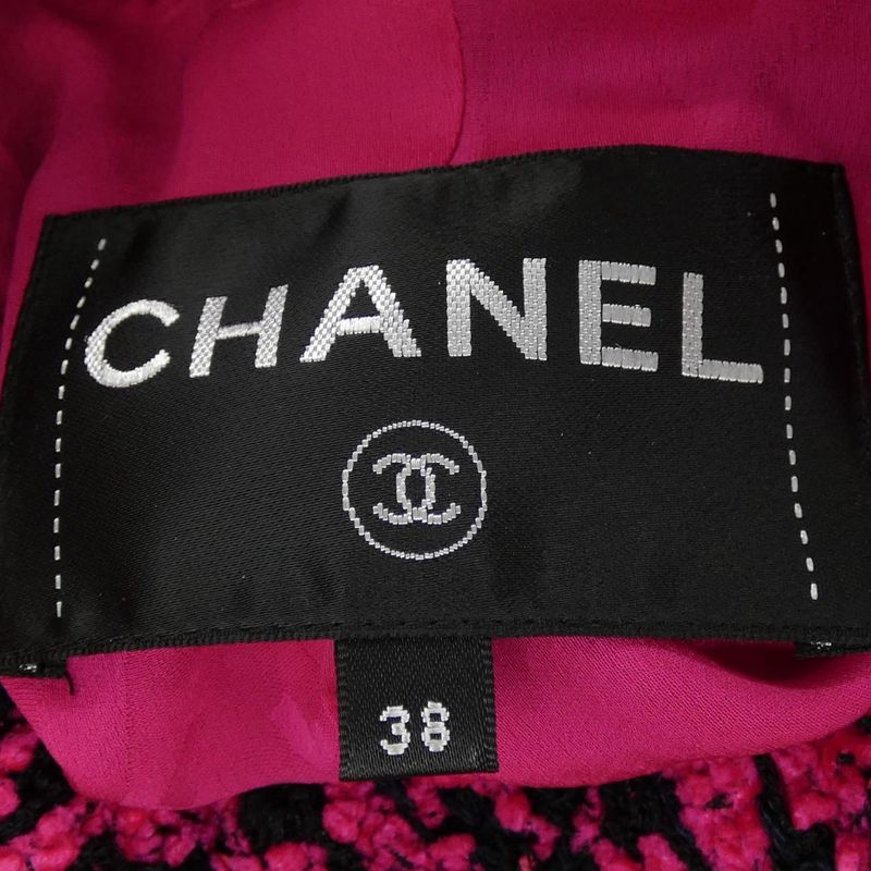 Chanel P55070v41404 16K Jacket