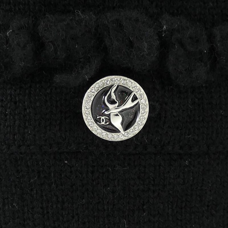 Chanel P79490k11499 Cardigan