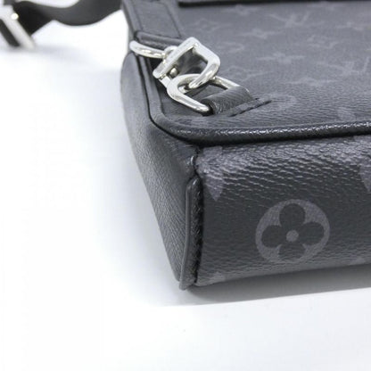 Louis Vuitton Taiga Llama Outdoor Ring Bag M30741 Shoulder Bag