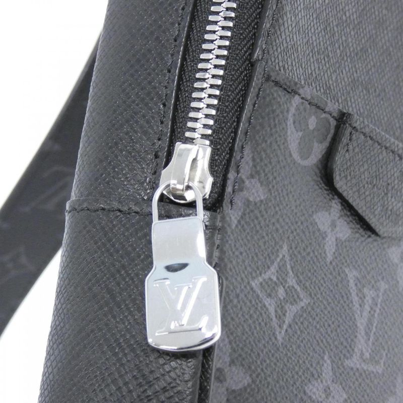 Louis Vuitton Taiga Llama Outdoor Ring Bag M30741 Shoulder Bag