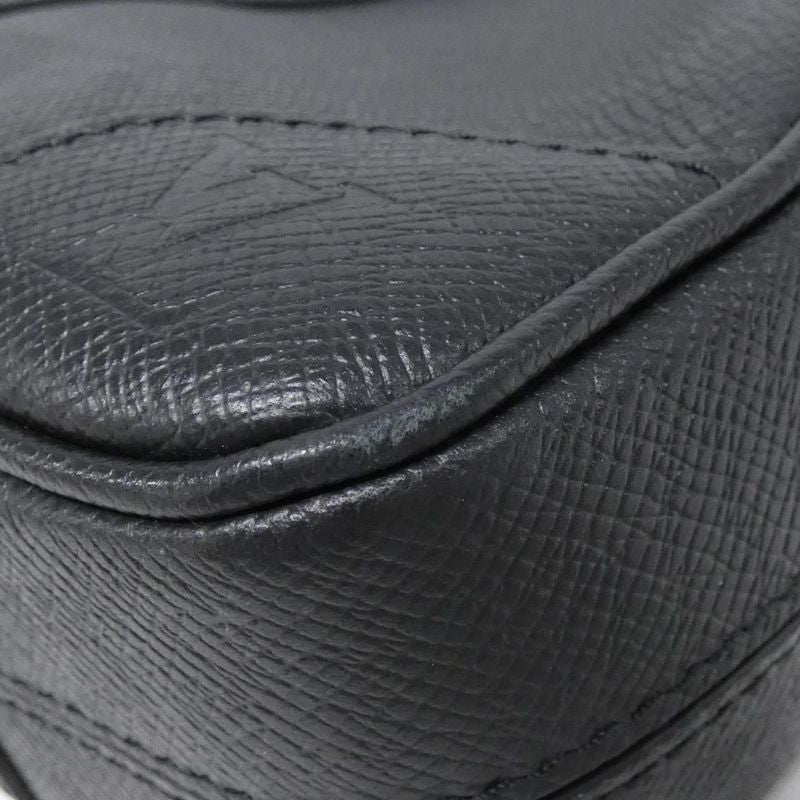 Louis Vuitton Taiga Porte Document Voyage M30925 Bag