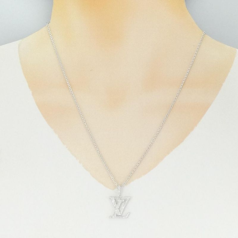 Louis Vuitton Pendant LV GM Necklace