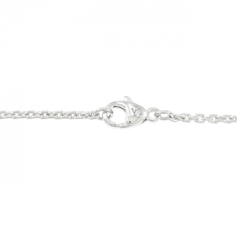 Louis Vuitton Pendant LV GM Necklace