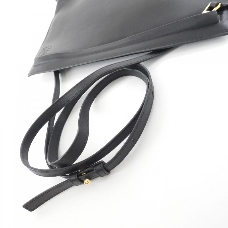 Loewe Tea Pouch 126 57 R77 Bag