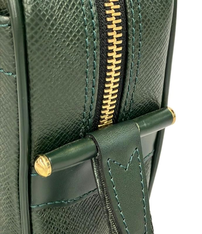 Louis Vuitton Clutch Bag Second Bag Taiga M30814 Men's Louis Vuitton