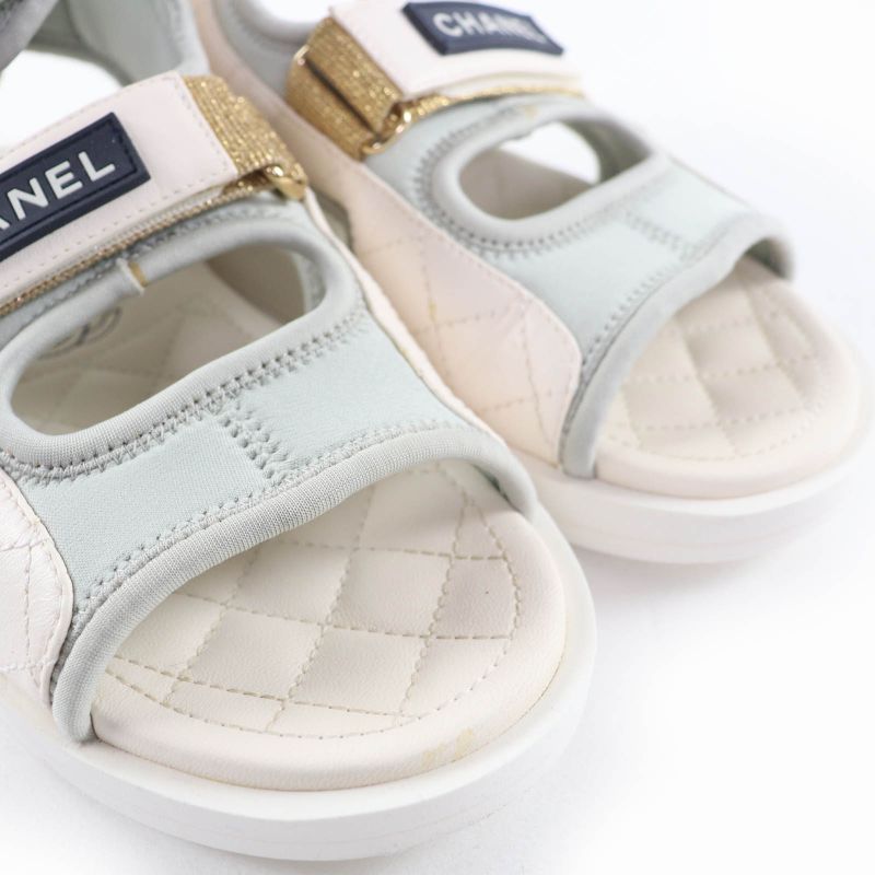 Good Item Chanel 21P G37231 Here Mark Matelasse Velcro Strap Sports Sandals