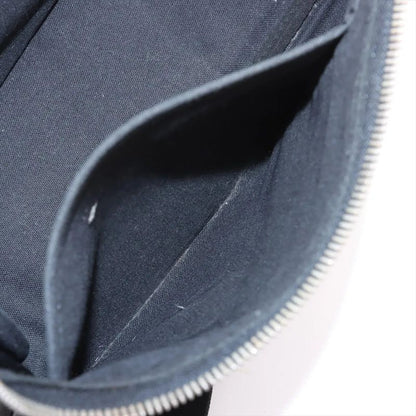 Louis Vuitton Taiga M30862 Leather Shoulder Bag Crossbody Messenger Business