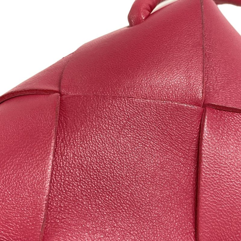 Bottega Veneta Shoulder Bag Maxi Intrecciato Pink Leather