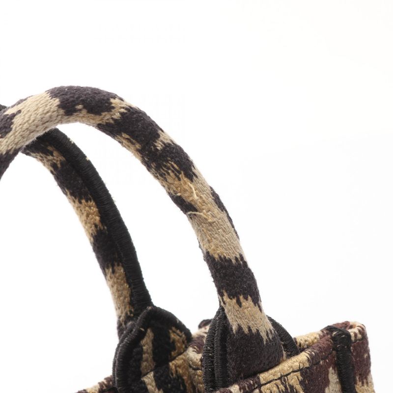 Dior Handbag Book Tote Vertical Bag Mini Phone Bag S5555crhm Black Beige