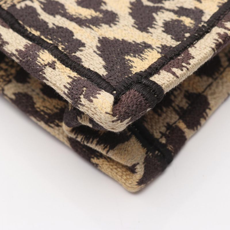 Dior Handbag Book Tote Vertical Bag Mini Phone Bag S5555crhm Black Beige