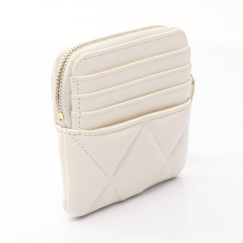 Chanel Coin Case 19 Dizeneuf White Lambskin (Sheepskin) Chanel19 Matelasse Coin
