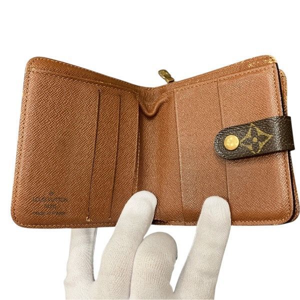 Louis Vuitton Monogram Compact Zip M61667 Bifold Wallet Unisex