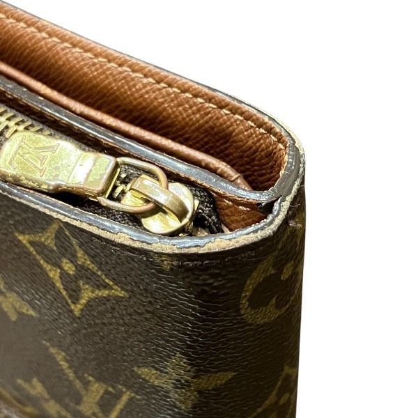 Louis Vuitton Monogram Compact Zip M61667 Bifold Wallet Unisex