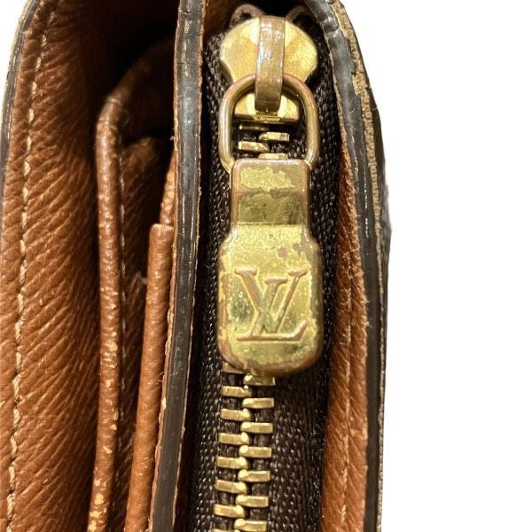 Louis Vuitton Monogram Compact Zip M61667 Bifold Wallet Unisex