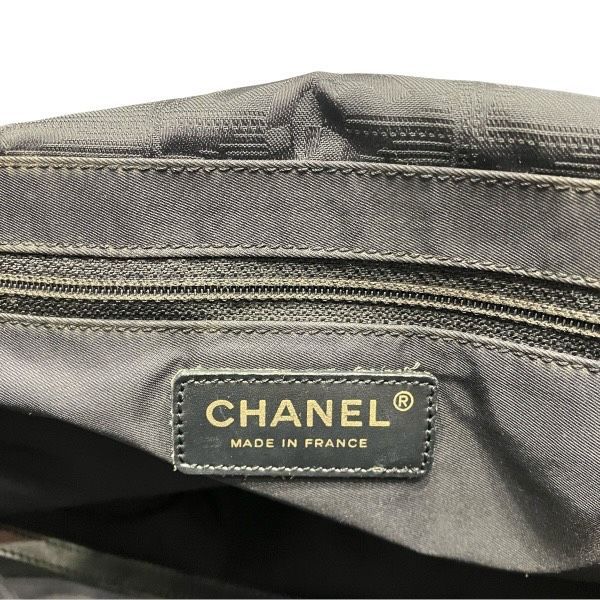 Chanel New Travel Line Tote MM Bag Tote Bag Ladies