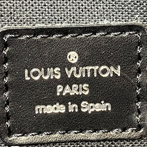 Louis Vuitton Taiga M30812 Bag Second Bag Unisex