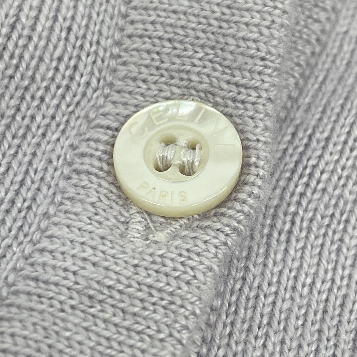 Celine 82h5061 ﾗｲﾄｸﾞﾚｰ ｶｼﾐｱｼﾙｸ ｱﾝｻﾝﾌﾞﾙﾆｯﾄｶｰﾃﾞｨｶﾞﾝ 40